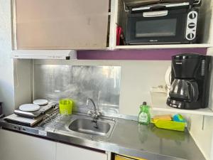 Appartements Studio Centre-ville, 100m Plage, Confort et Praticite - FR-1-197-378 : Studio