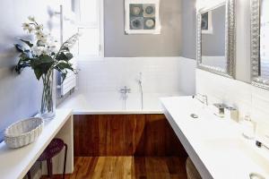 Maisons d'hotes Maison d'hotes Bordeaux Centre Le Patio de l'Intendance : photos des chambres