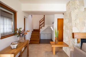 Cozy House Lake and Mountain View