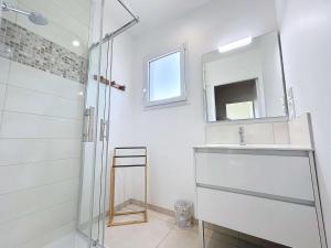 Maisons de vacances Maison Jullouville, 7 pieces, 10 personnes - FR-1-361-540 : photos des chambres