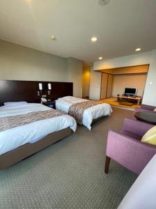 Wisterian Life Club Toba
