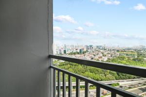 Finis by Kozystay - Grogol