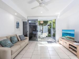 Stunning She Oak Lane - 2 Bedroom Apartment!