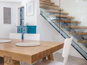 Stunning She Oak Lane - 2 Bedroom Apartment!