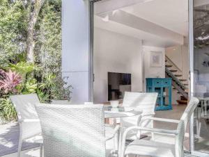 Stunning She Oak Lane - 2 Bedroom Apartment!