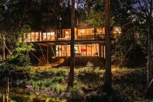 Creek House - Brookfield