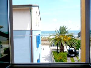 La Bianca Apartments