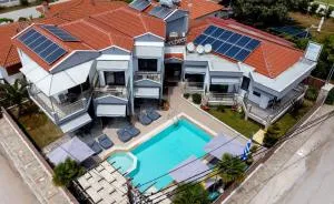 Sea Pearl Luxury Apartments - Nea Vrasna