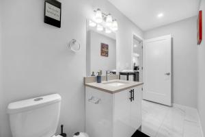 Modern & Spacious Guest Suite