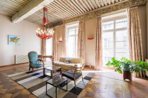 Le Voltaire - Hypercentre - 185 m2 - Très haut de gamme - 2 sdb -2 wc