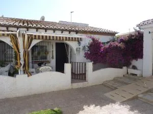 pueblo español - Carrer del Mar