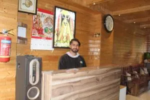 Hotel White Cloud - Banikhet