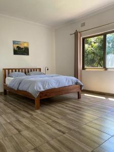 Serviced apartment (3 bedrooms)