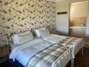 Lalamanzi Trout Cottage - Solar Powered