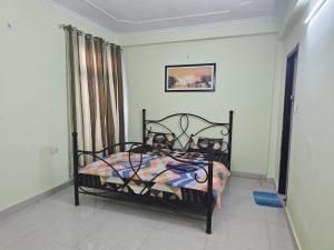 3 BHK in Krishna Nagar Lucknow LKO 202R
