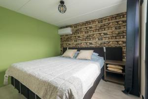 Tuinfluiter - Lodge 49