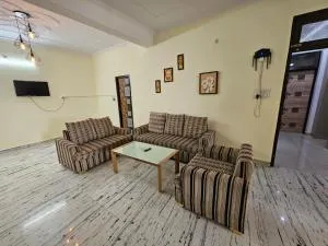 3 BHK in Krishna Nagar Lucknow LKO 202R - LKO