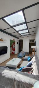 7 min du circuit des 24 h du Mans et 10 min de la Gare - LA BERTINIERE