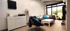 7 min du circuit des 24 h du Mans et 10 min de la Gare - LA BERTINIERE