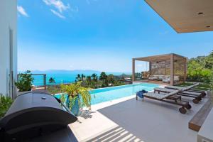 Jungle Seaview Villa with Suspended Bed