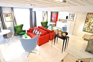 Notre Dame In Full Colors