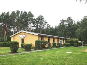 Fuchsbau 601 - 3hvězdičkové hotely ve městě Mirow