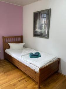 Single Room with Shared Bathroom room in Boardinghouse La Grotta