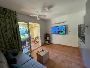 Appartements Residence marine de bravone Acces plage, Piscine : photos des chambres