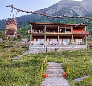 Khana Badosh Resort - Drosh