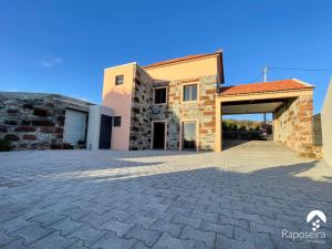 Raposeira Country House - 4hvězdičkové hotely ve městě Calheta