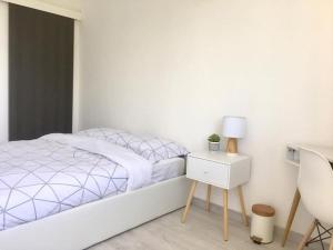Appartements Superbe T4 ensoleillé avec balcon à Avignon : photos des chambres