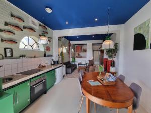 Studio Blank - Arthouse