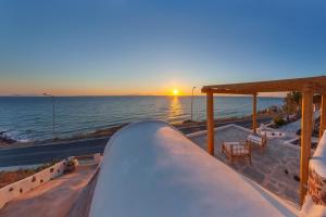 En Pori Houses - 4hvězdičkové hotely ve městě Foinikiá