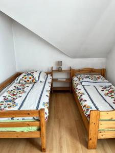 APARTMENT ON THE ROAD S-61