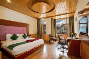 Sarthak Regency by M K Hospitality,Rangri, Manali,HP,Just 1 kms from Volvo parking