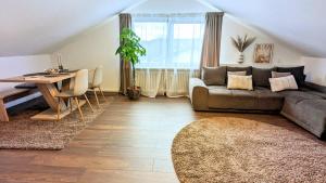 Blackforest Apartment Schömberg