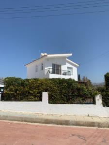 Coral Bay Sunbeam Villa