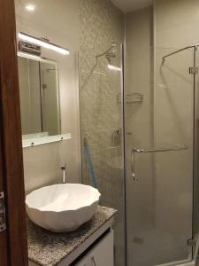 Уютный номер с видом на горы