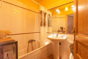 Appartements LA CASA AP4409 By Riviera Holiday Homes : photos des chambres