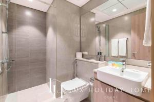 LUX The Dubai Hills Executive Suite