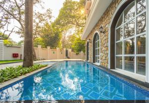 Enrise by Sayaji Lonavala