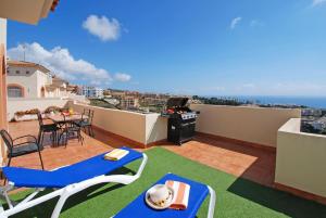 Calahonda 4, Jacuzzi, wifi, AC,BBQ, Big terrace, Private parking, Beach & Golf
