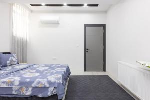 7-Şehir Merkezinde 4 Yatak Odalı Dubleks Daire