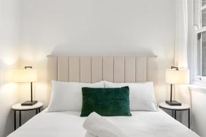 Amazing 2BR Apartment Near Barangaroo