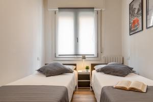 GIGI HOUSE [appartamento PIAZZA MAZZINI] 300m dal mare