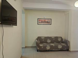 6 BHK in Krishna Nagar Lucknow LKO6BHK 401l&402R