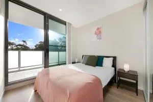KozyGuru Wentworthville 2 Bed 2 Bath Apt - Westmead
