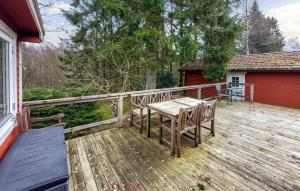 4 Bedroom Nice Home In Örkeljunga