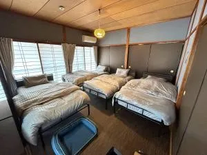 徳島のペットと泊まれる付き貸し切り一軒家 - Izawaichi