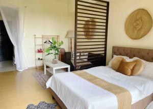 Jane in the City! In Avant, BGC